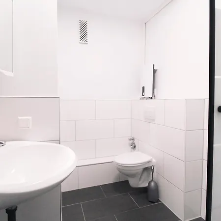 Moderne 5-zimmer-wohnung Mit 2 Badezimmern Lejlighed *