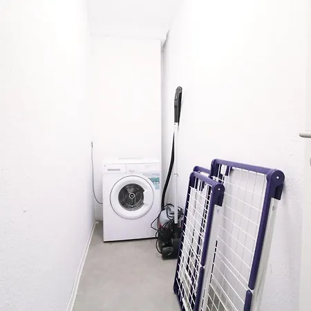 Moderne 5-zimmer-wohnung Mit 2 Badezimmern Lejlighed *